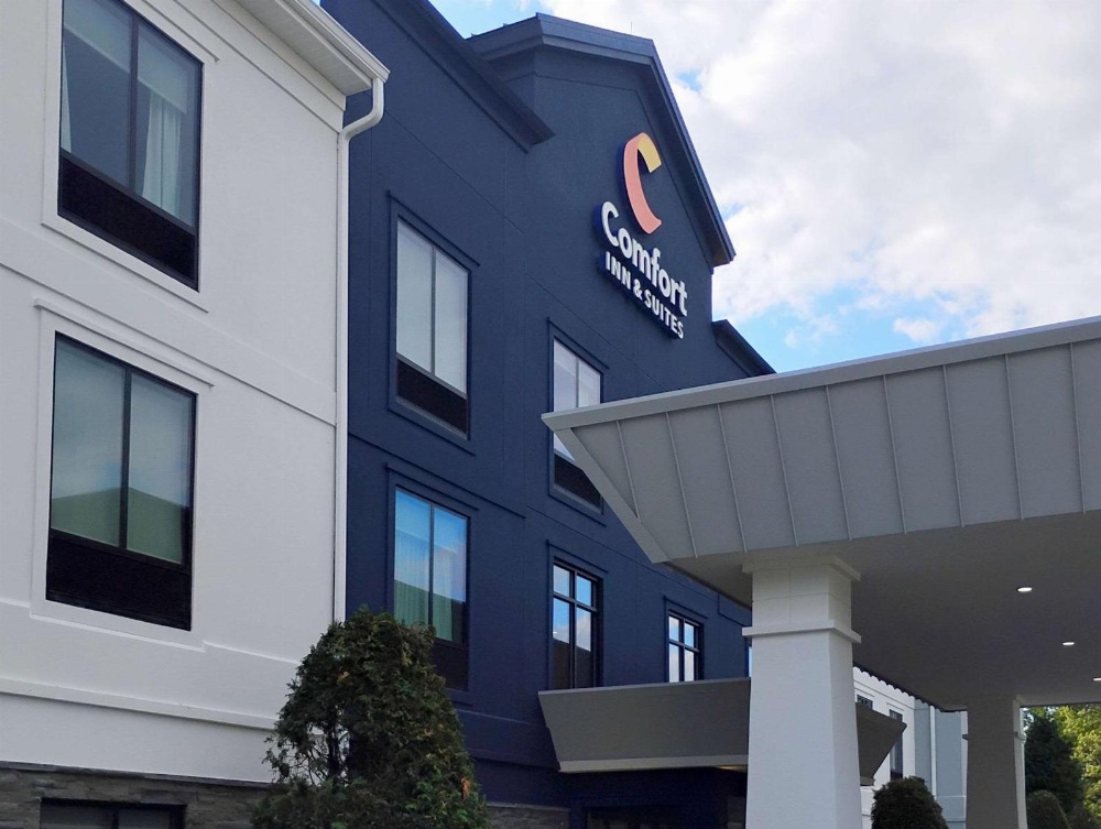 Comfort Inn & Suites